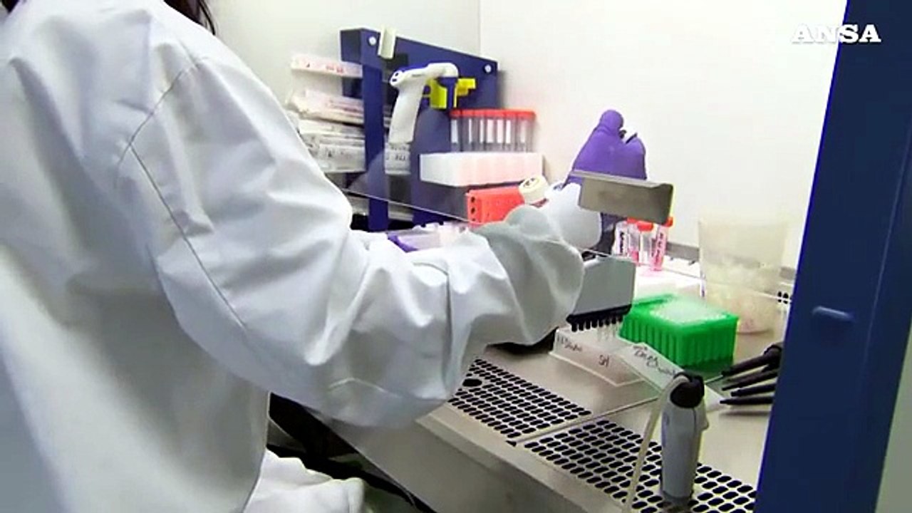 Tumori, cellule 'camaleonte' all'origine delle metastasi
