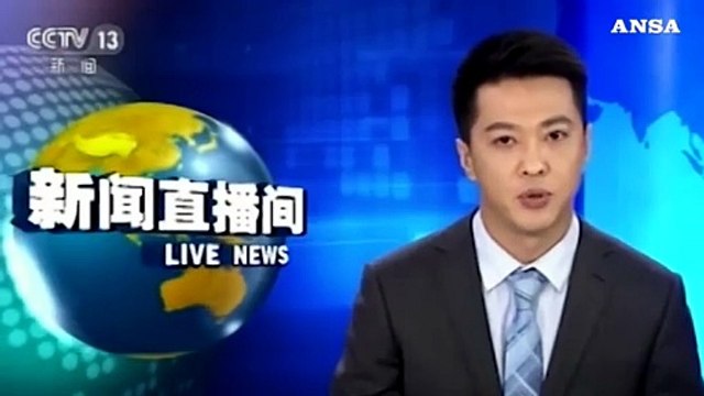 Hong Kong, il governo cede e blocca la legge