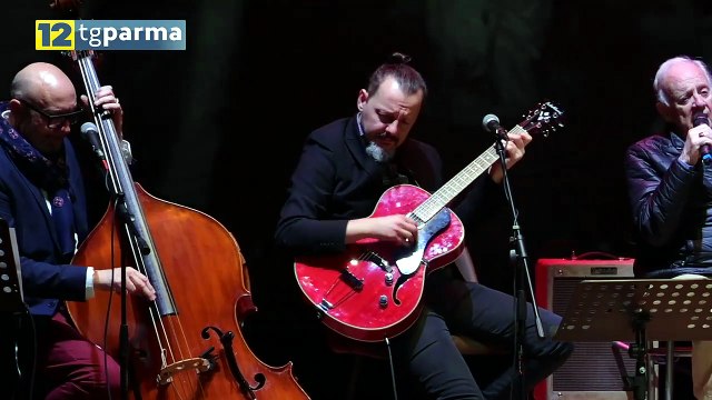 A COCHI PONZONI IL PREMIO MANGIACINEMA-CREATORE DI SOGNI | A COCHI PONZONI IL PREMIO MANGIACINEMA-CREATORE DI SOGNI