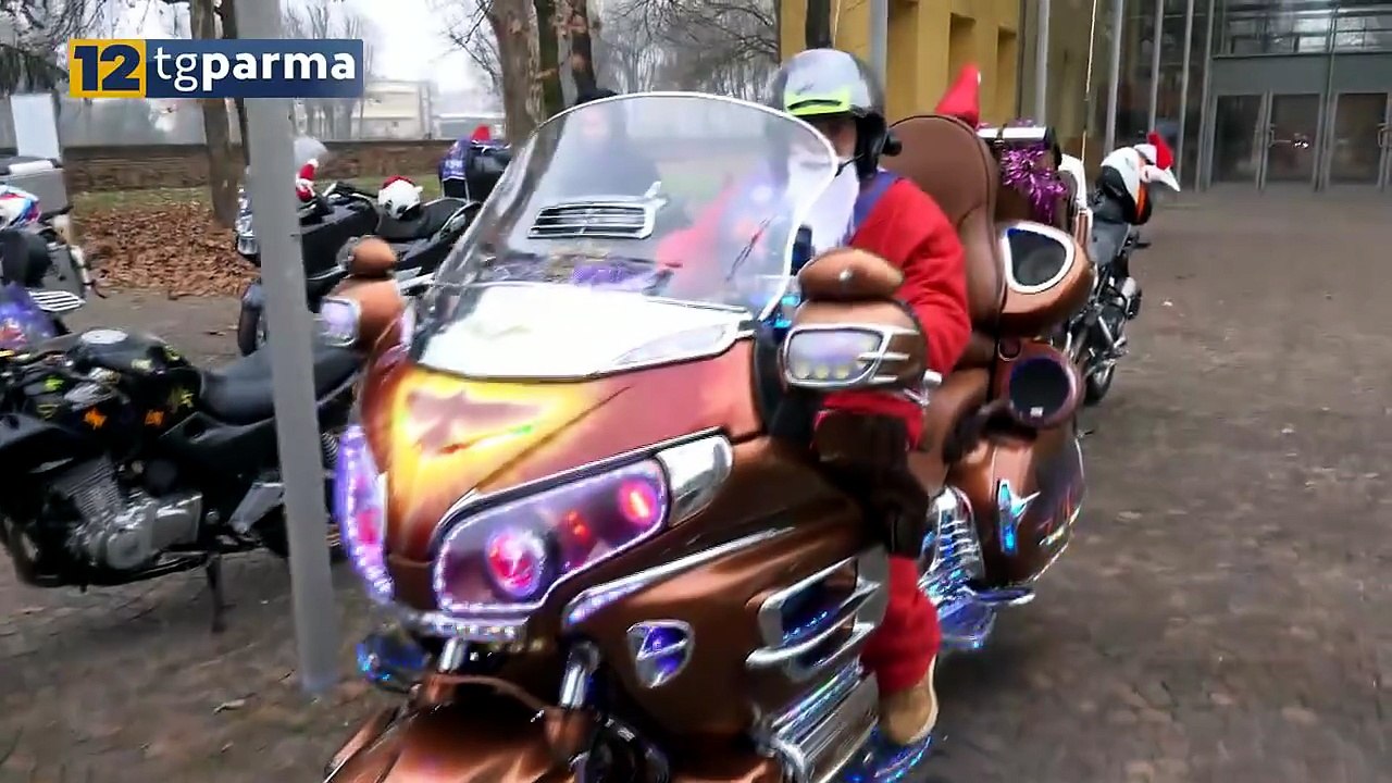 MOTOBABBO, IN 300 MOTOCICLISTI PER PORTARE I RE...