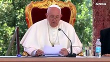 Papa a giovani: fate guerra al cyberbullismo