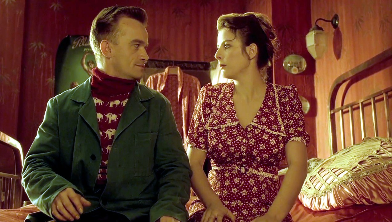 Delicatessen.(Jeunet.&.Caro,.1991).(Spanish.French.Subs).BDrip.1080p.x264-A_DTS.by.Shk.(filibusteros.com)