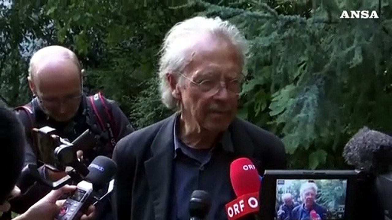 Nobel Letteratura fuori dagli schemi, a Tokarczuk e Handke