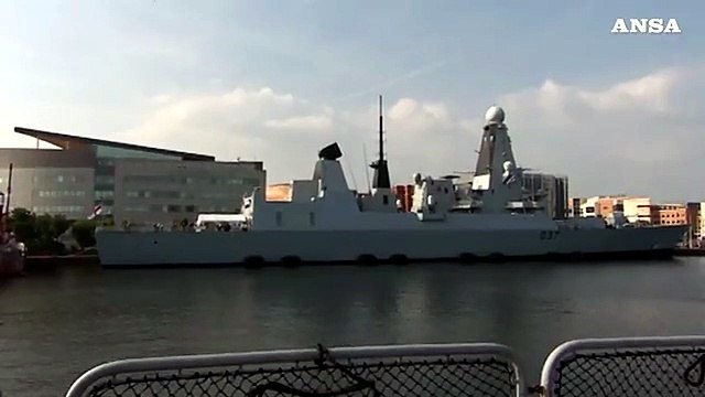 Iran, Khamenei minaccia la Gran Bretagna
