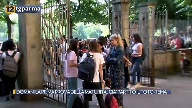 Domani la prima prova della maturità: già partito il toto-tema