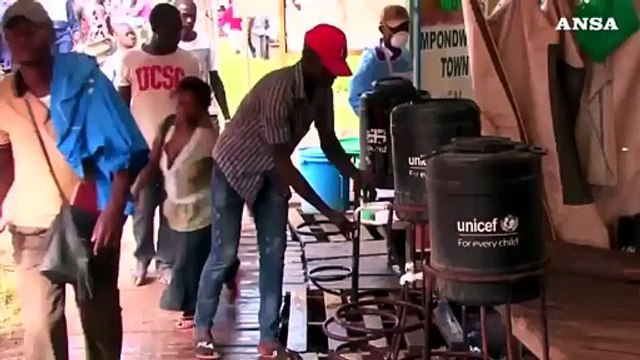Ebola in Congo fa 1700 morti, guerra ostacola vaccini