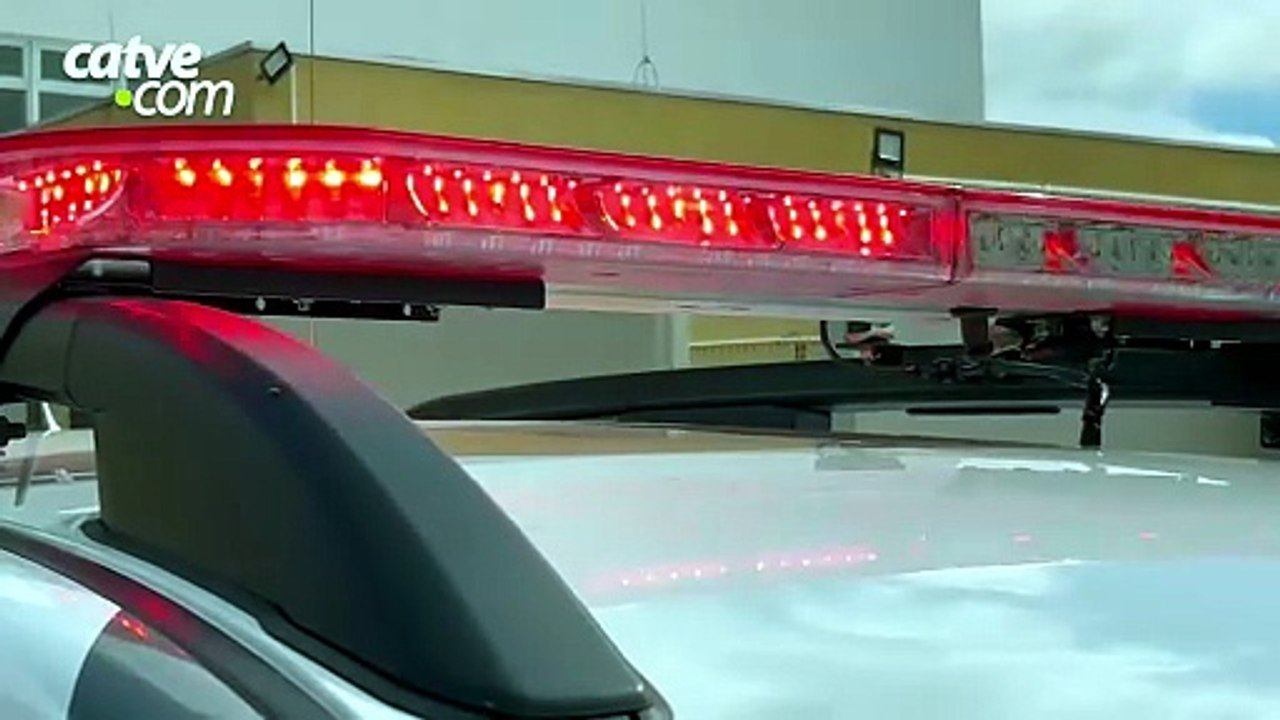 Homem detido por violência doméstica é flagrado com CNH falsa