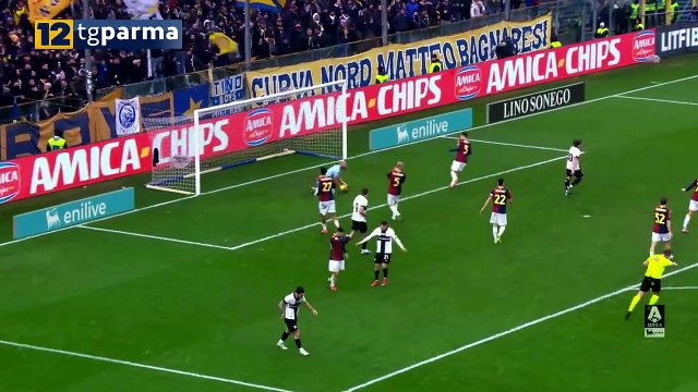 PARMA, DOMANI L'ATALANTA. FRIGAN SI ALLENA SUL CAMPO | PARMA, DOMANI L'ATALANTA. FRIGAN SI ALLENA SUL CAMPO