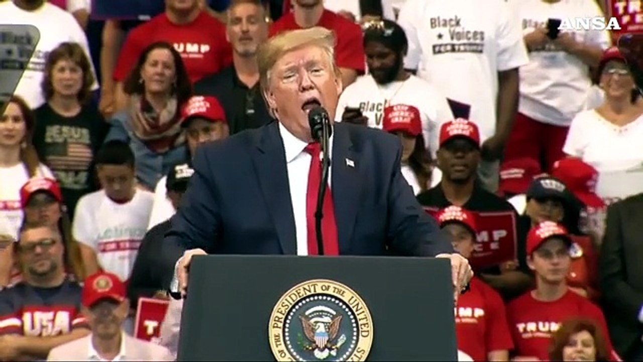 Dem accelerano su impeachment ma Trump vola alla Nato