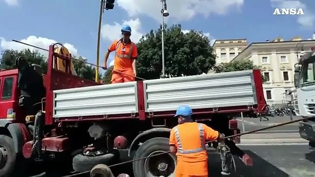 Senza lavoro ai minimi dal 2012 ma occupati al palo