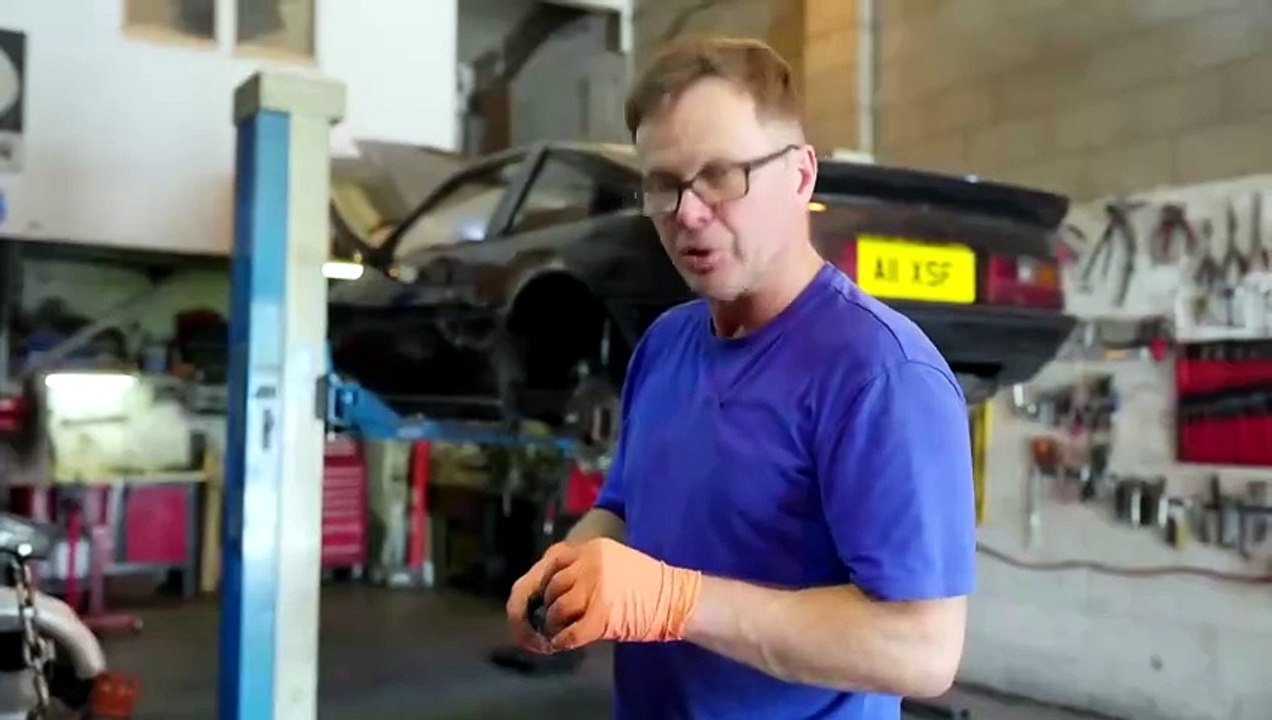 Bangers Cash Restoring Classics S08E01