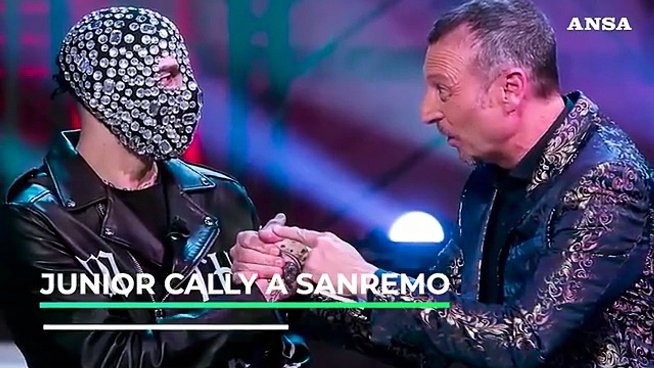Junior Cally a Sanremo, e' bufera