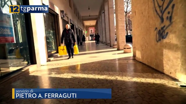 FOLLE INSEGUIMENTO IN CENTRO: 33ENNE ARRESTATO DAI CARABINIERI | FOLLE INSEGUIMENTO IN CENTRO: 33ENNE ARRESTATO DAI CARABINIERI