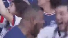 El Parque de los Príncipes SE VIENE ABAJO tras el GOL de DEMBELÉ | PSG 1 - Arsenal 1