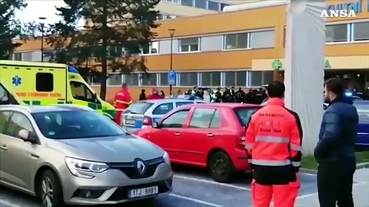 Uccide sei persone in un ospedale in Repubblica Ceca e poi si toglie la vita