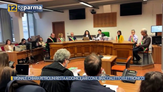 VIGNALE, CHIARA PETROLINI RESTA AI DOMICILIARI CON IL BRACCIALETTO ELETTRONICO | VIGNALE, CHIARA PETROLINI RESTA AI DOMICILIARI CON IL BRACCIALETTO ELETTRONICO
