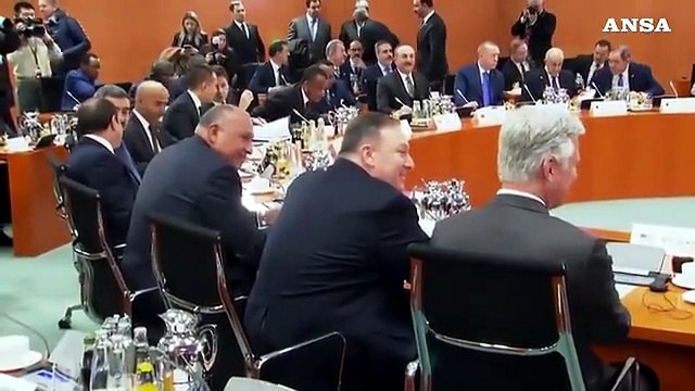 Papa: Pace e stabilita' in Libia, basta violenze