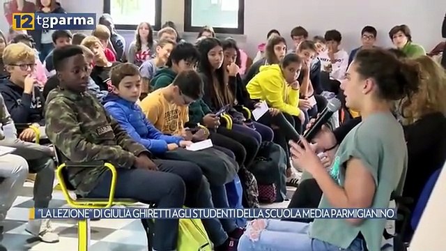 LA LEZIONE DI GIULIA GHIRETTI AGLI STUDENTI DELLA SCUOLA MEDIA PARMIGIANINO