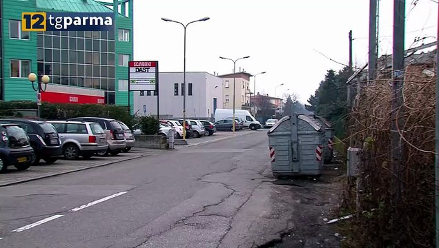 FINGE DI RESTITUIRE UN PORTAFOGLI, POI AGGREDISCE I CARABINIERI: ARRESTATO | FINGE DI RESTITUIRE UN PORTAFOGLI, POI AGGREDISCE I CARABINIERI: ARRESTATO