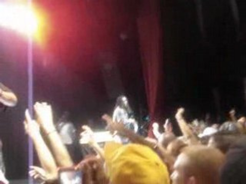 t-PAIN AU BATACLAN 16 JUIN - Bartender