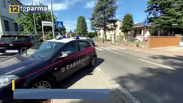 FELINO: DÀ IN ESCANDESCENZE, AGGREDISCE UN PARENTE E POI I CARABINIERI. ARRESTATO | FELINO: DÀ IN ESCANDESCENZE, AGGREDISCE UN PARENTE E POI I CARABINIERI. ARRESTATO