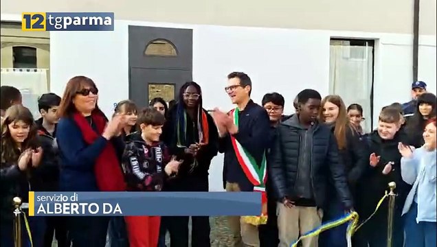 SPAZI COMUNALI DI LARGO 8 MARZO RIAPERTI CON IL PATTO “COSTRUIRE COMUNITÀ” | SPAZI COMUNALI DI LARGO 8 MARZO RIAPERTI CON IL PATTO “COSTRUIRE COMUNITÀ”