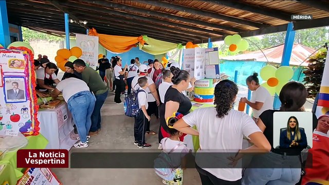 Mérida | Cocineras de la Patria preparan comidas típicas para impulsar la región