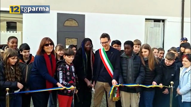SPAZI COMUNALI DI LARGO 8 MARZO RIAPERTI CON IL PATTO “COSTRUIRE COMUNITÀ” | SPAZI COMUNALI DI LARGO 8 MARZO RIAPERTI CON IL PATTO “COSTRUIRE COMUNITÀ”