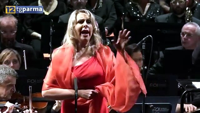 SUCCESSO PER IL 'CONCERTO SOTTO L'ALBERO' A FAVORE DELL'HOSPICE PICCOLE FIGLIE