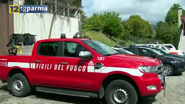FAMIGLIA SCOMPARSA: ANCORA RICERCHE CON CANI, DRONI ED ELICOTTERI | FAMIGLIA SCOMPARSA: ANCORA RICERCHE CON CANI, DRONI ED ELICOTTERI