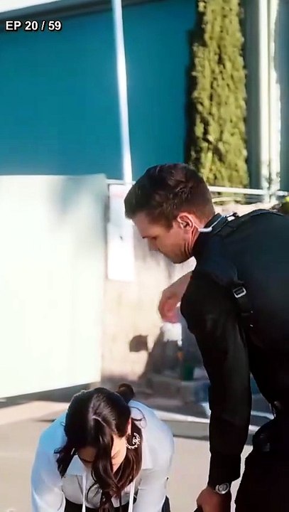 Falling For Her Bodyguard
