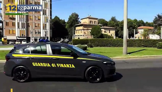 FATTURE FALSE, 15 INDAGATI DALLA GUARDIA DI FINANZA. SEQUESTRO PER 1,8 MILIONI DI EURO | FATTURE FALSE, 15 INDAGATI DALLA GUARDIA DI FINANZA. SEQUESTRO PER 1,8 MILIONI DI EURO