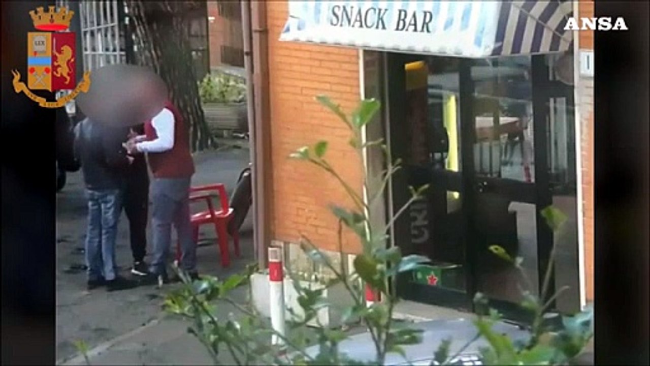 Spacciavano nella zona sud-est di Roma, 4 arresti