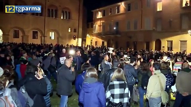 PIAZZA DUOMO STRACOLMA PER L'EVENTO DELLE SARDINE DI PARMA