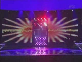 Lee Hyori - Can't Fight the Moonlight & Dance with Rain