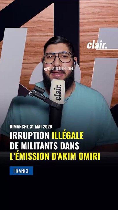 Irruption illégale de militants dans l'émission d'Akim Omiri.  #akimomiri #LaRiposte #france