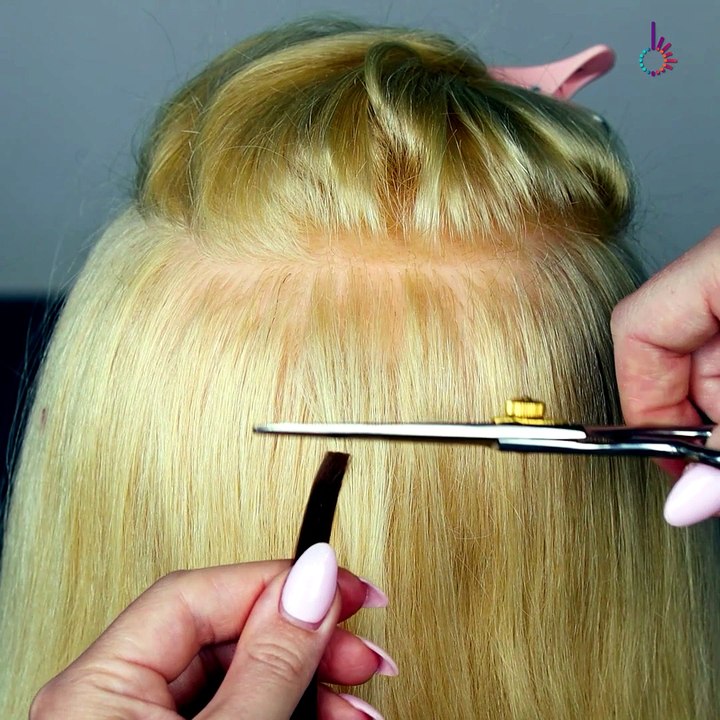 Surprising hair extension technique! 🤔💇‍♀️