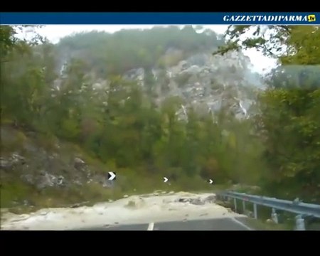 Alta Val Parma: quando l'acqua si prende campi e strade
