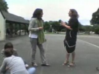 Moi je connais une chanson, qui emmerde les gens !