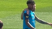 Lamine y Baena alucinan con el recibimiento en Las Rozas