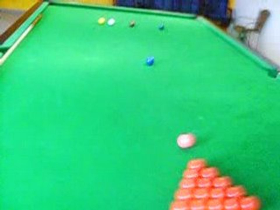 Aufbau des Snookertisches bye the Snookerbrothers