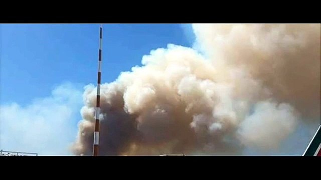 Incendio vicino a Fiumicino: bloccati i decolli Video