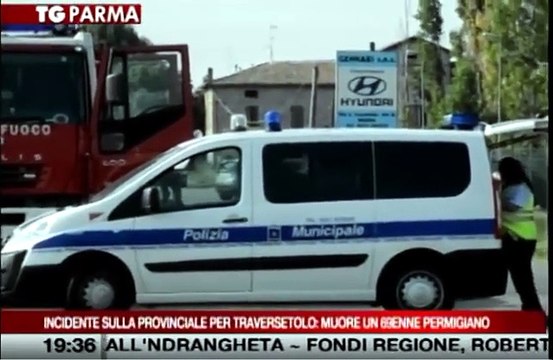 Auto contro camion: muore 69enne parmigiano
