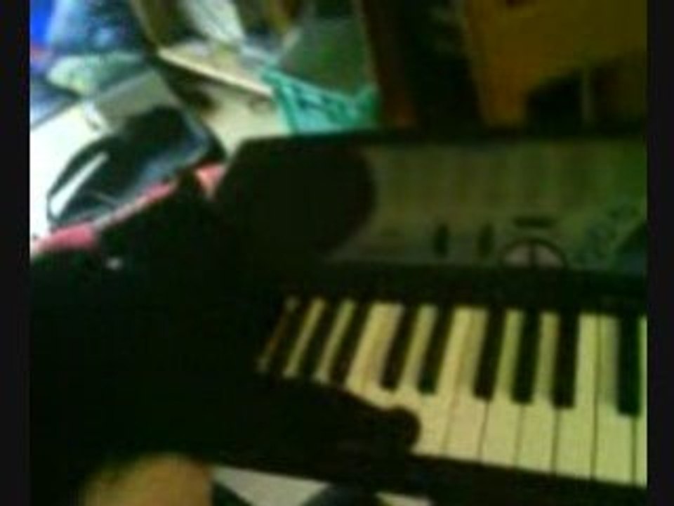 Chat piano