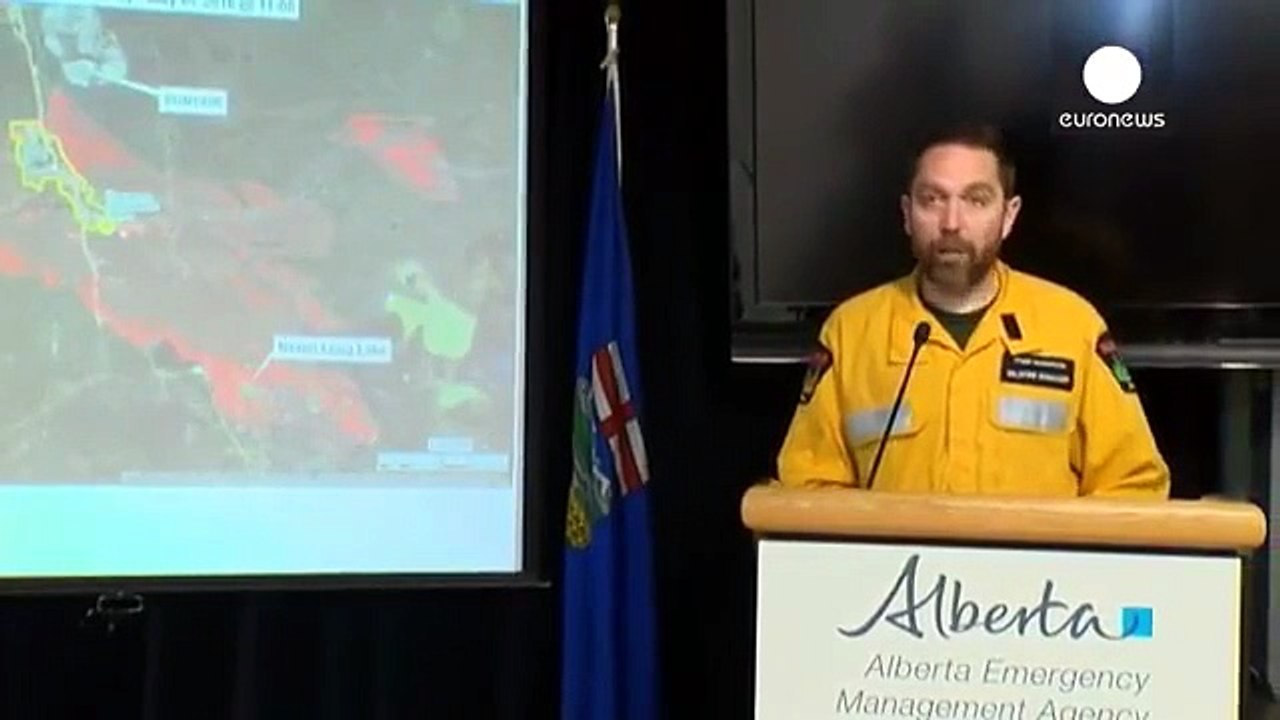 Continua ad espandersi l'incendio ad Alberta