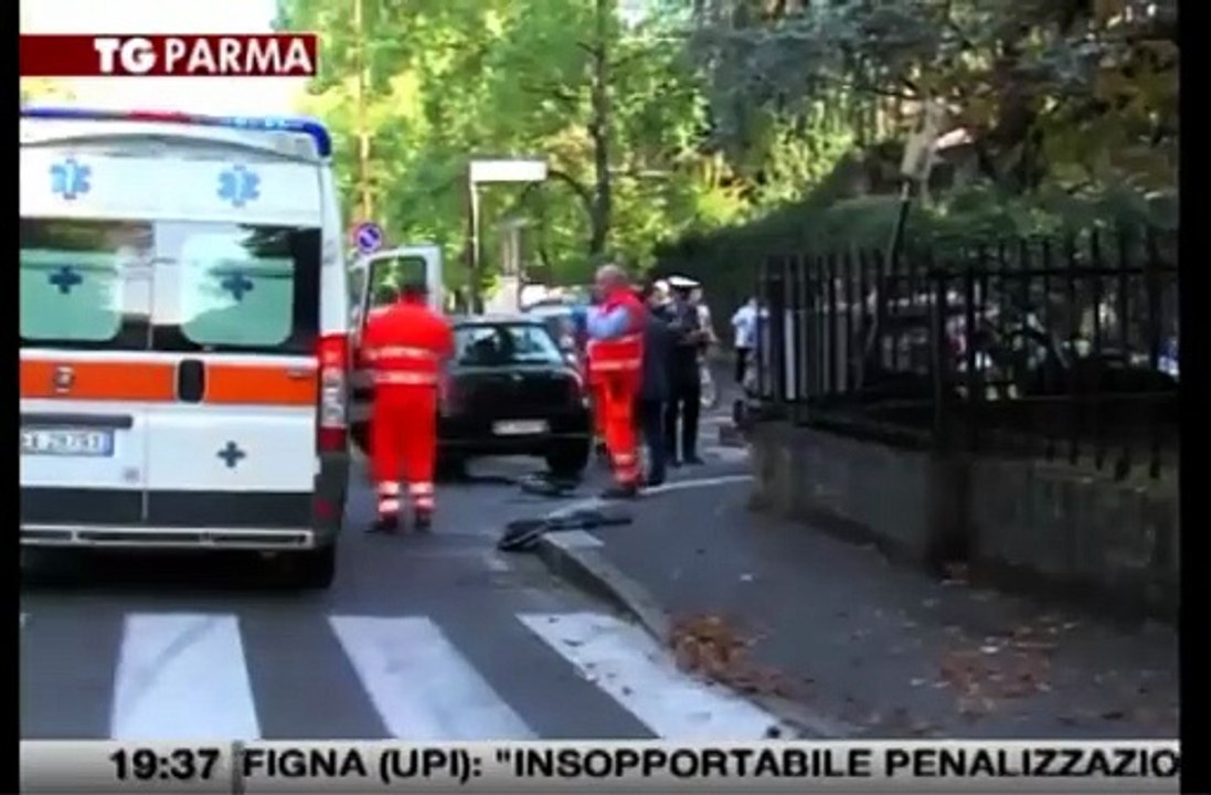 Scontro in via Casa Bianca
