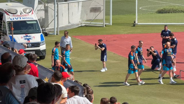¡LOCURA CON PEDRI en MADRID! Es la ESTRELLA de la SELECCIÓN ESPAÑOLA el día 1 de MUNDIAL