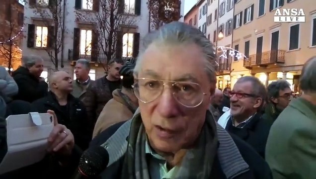 Bossi, la base della Lega e' stufa di Salvini