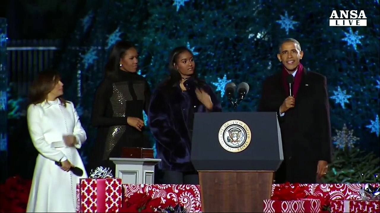 3, 2 1 e Obama accende albero di Natale