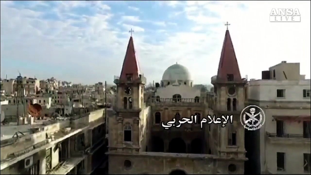 La devastazione di Aleppo vista dal cielo